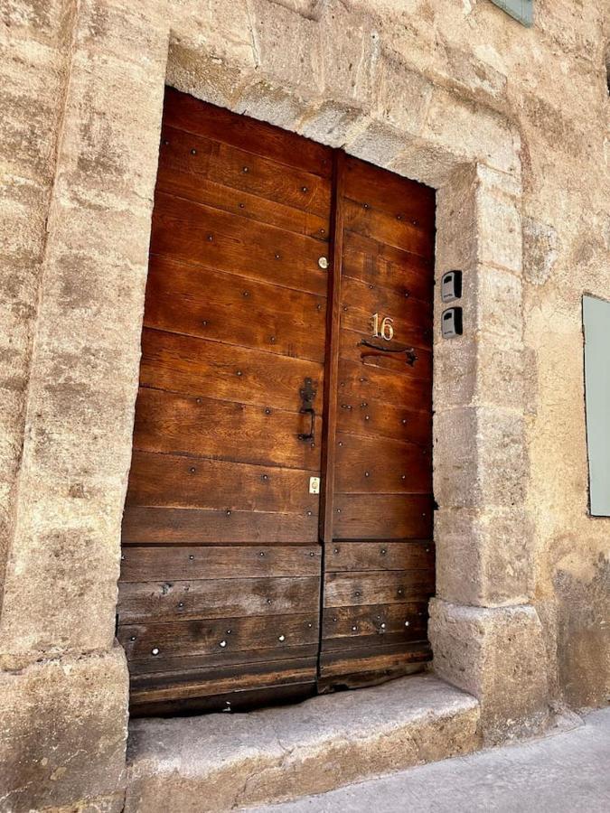 Chez Romeo & Sandro Pézenas Exteriör bild